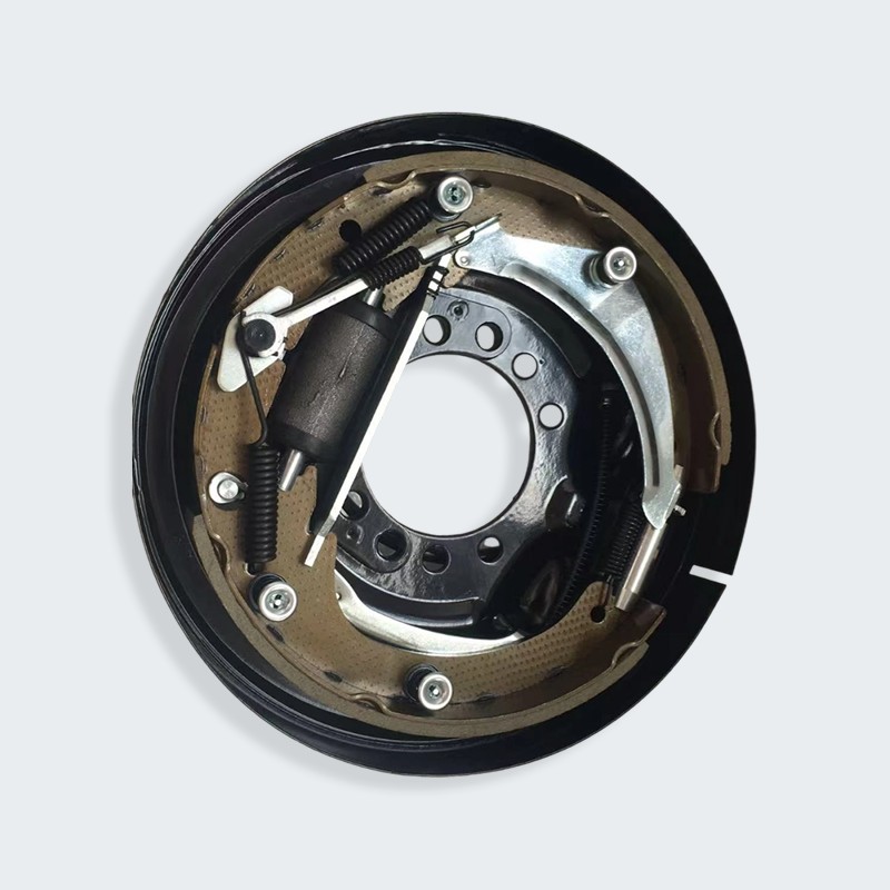 Toyota vorkheftruck 7F 2 ton linkerremmontage Toyota vorkheftruck 7F 2 ton linkerremmontage